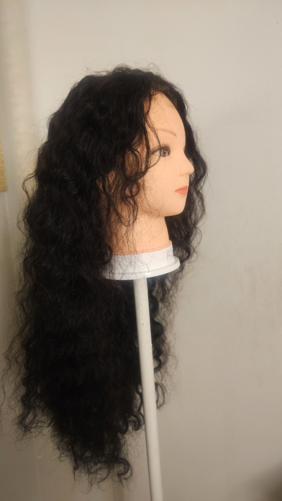High Quality regular Top Black 26 to 28″ curly 100% Virgin Human Hair Lace Wig
