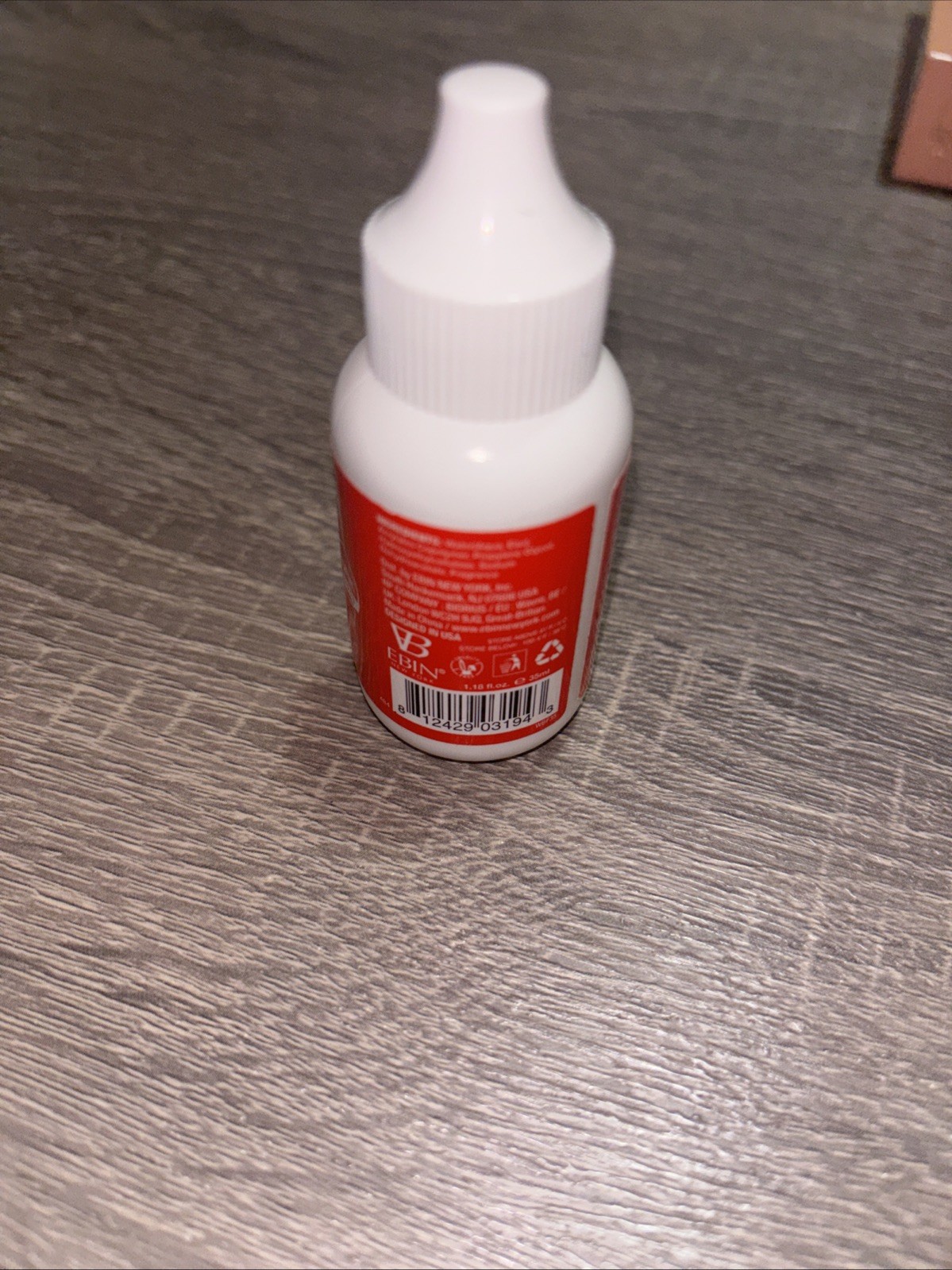 Invisible Bonding Glue for Lace Wigs – Water-Resistant and Latex-Free 1.18oz