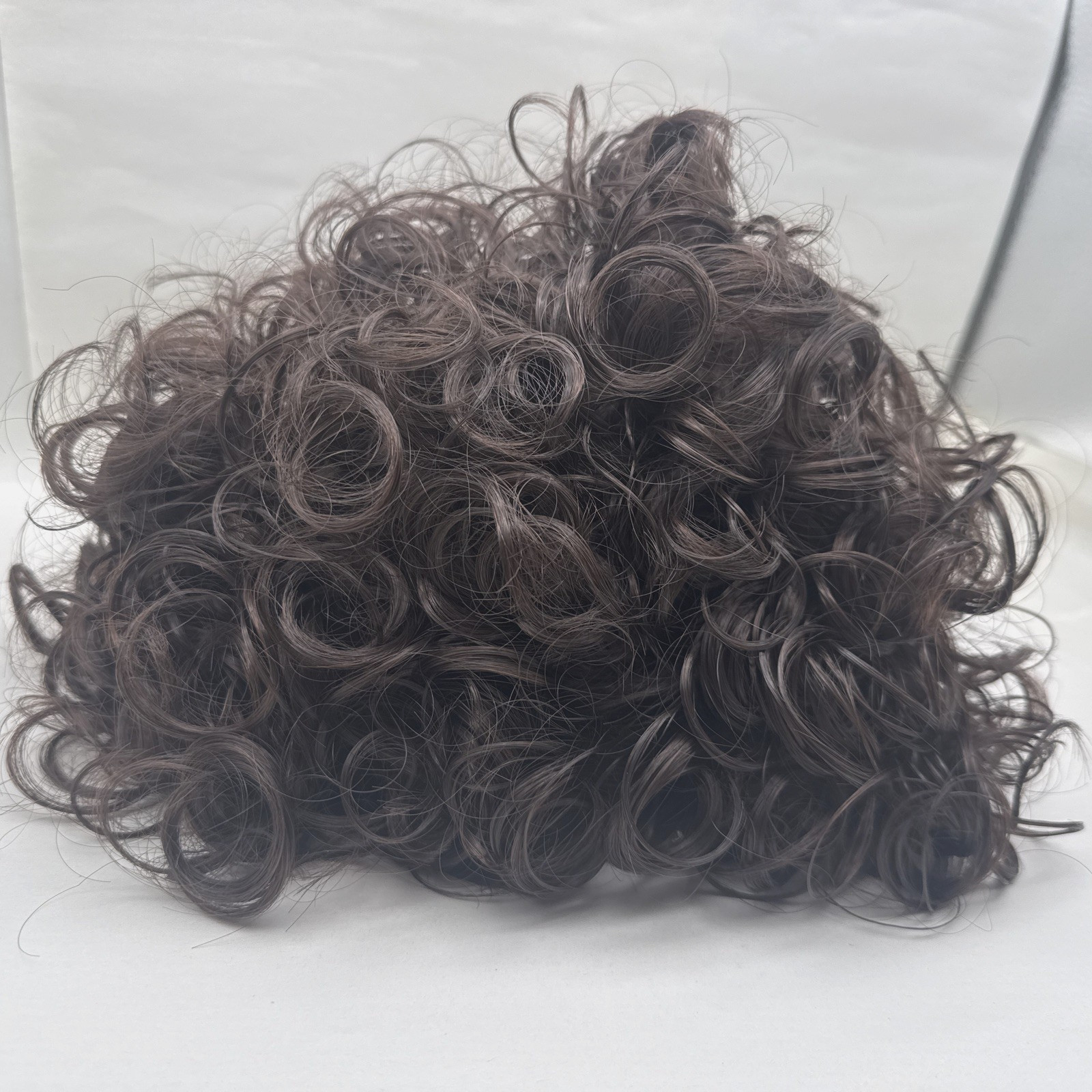 Baruisi Short Curly Wavy Blonde Brown Wigs For Women Natural Looking Synthetic..