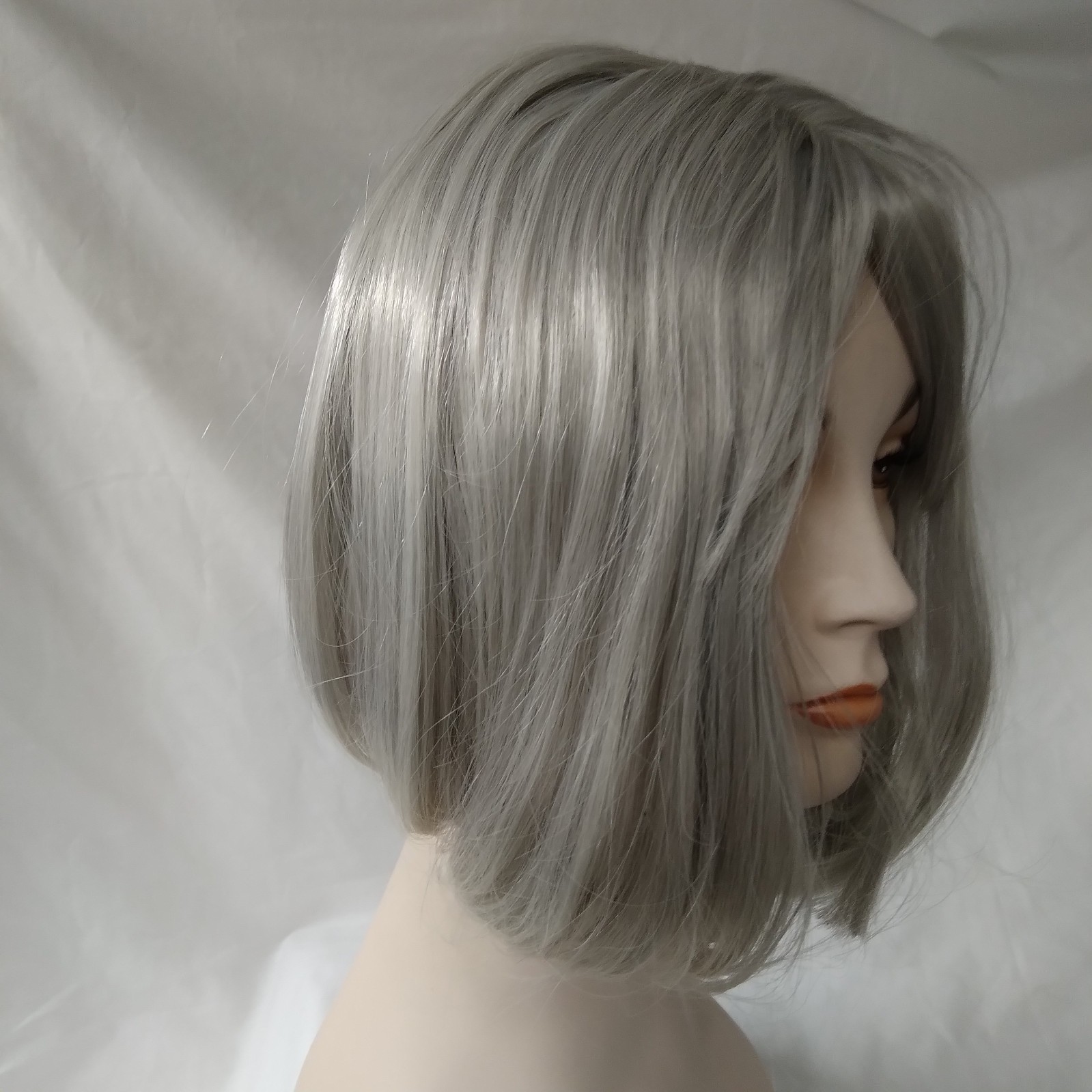 SW07 Gray Bob Wig Short 12″ women soft bangs easy to wear Colorful synthetic
