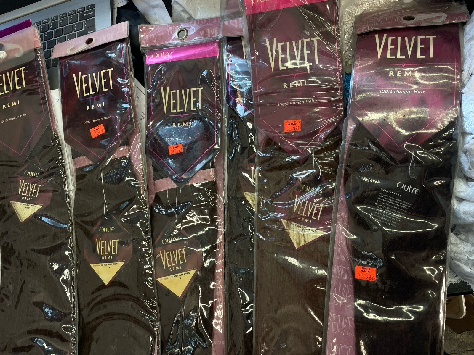 OUTRE VELVET REMI 14/12 ” long 613 950 F1B/33 30 4 F1B/30 SILKY OR YAKI