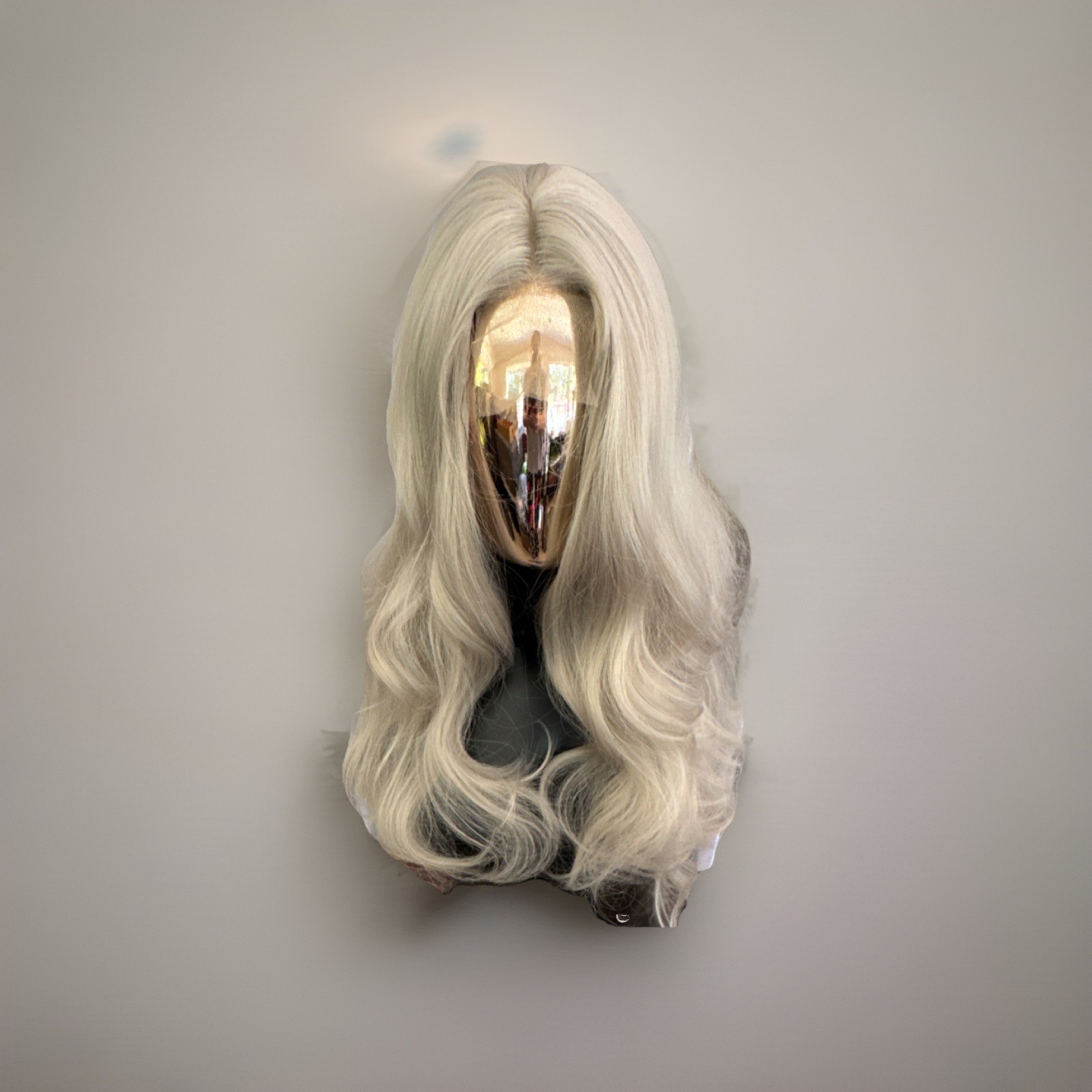 Platinum Blond Wavy Synthetic Wig Classic Cap Adjustable Strap 21-30in