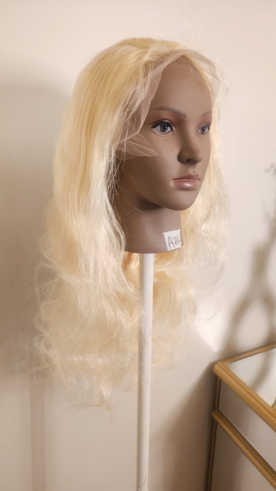 New High Quality regular Top 28″ straight 100% Virgin Human Hair Lace front Wig