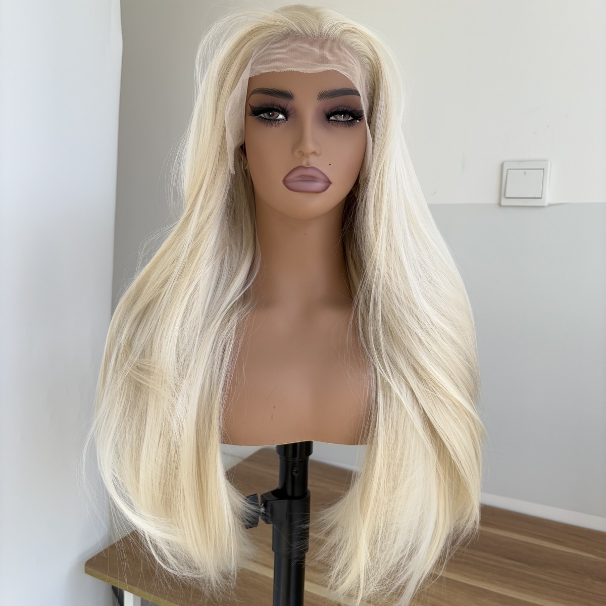 Synthetic Hair Heat Resistant Bleach blonde Soft Lace Front Wig Long Straight