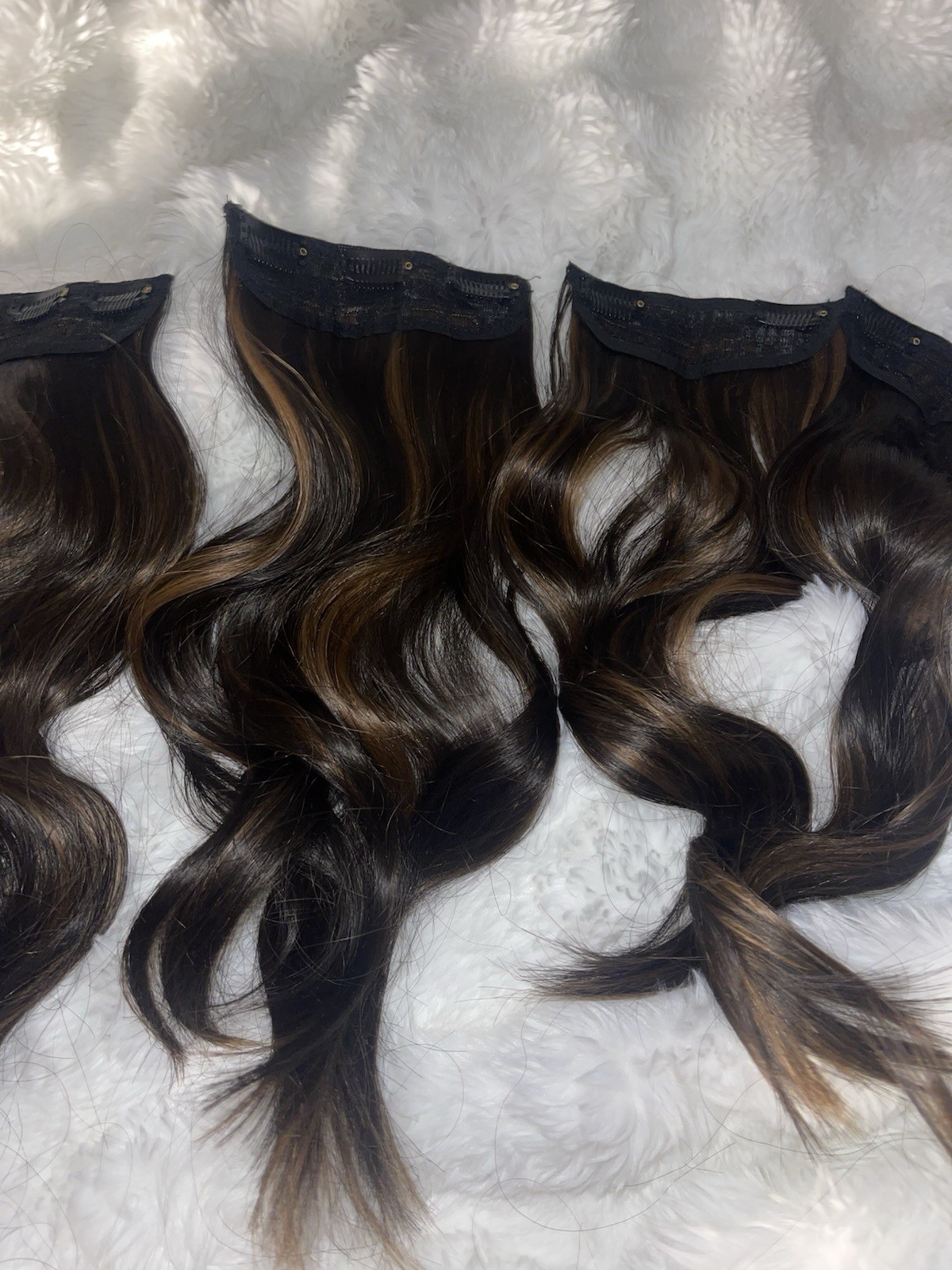 6 Piece 16 Inch Loose Body Wave Synthetic Highlighted Clip In Hair Extensions