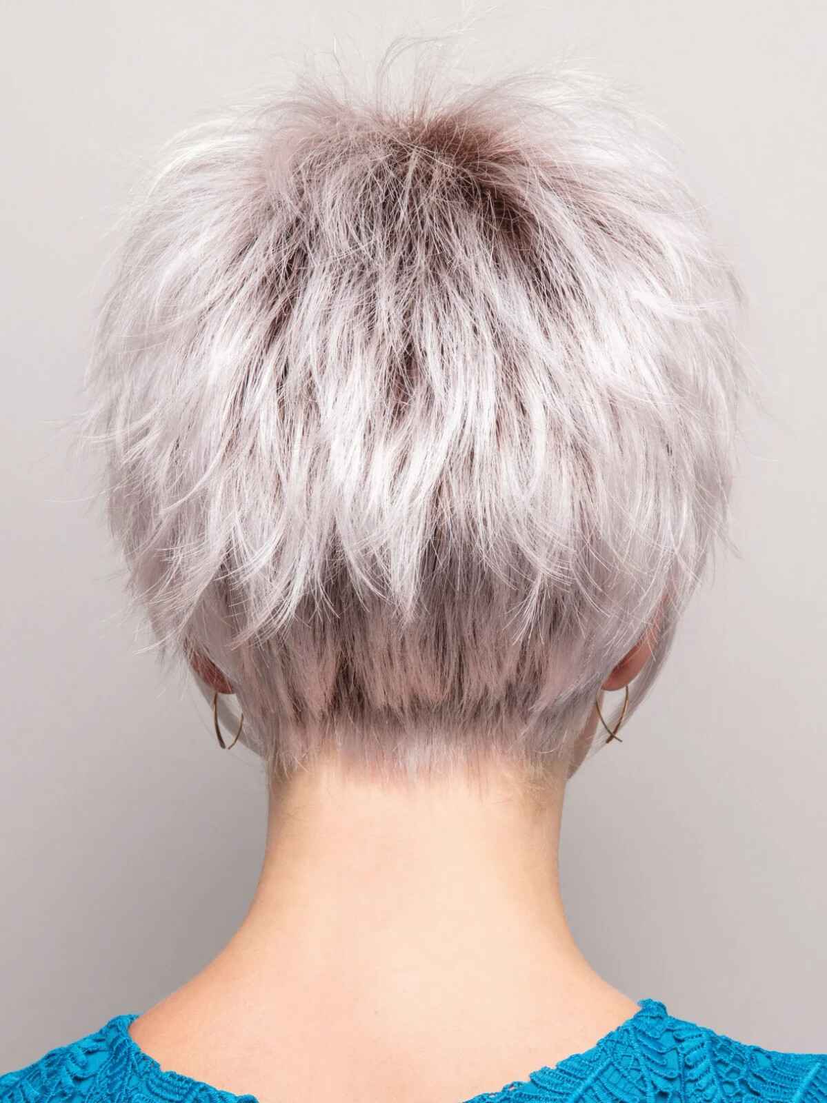 “BILLIE” by NORIKO *MARBLE BROWN-R* SHAG W/SHORT LAYERS&TAPERED BACK*BEST$$LOW$