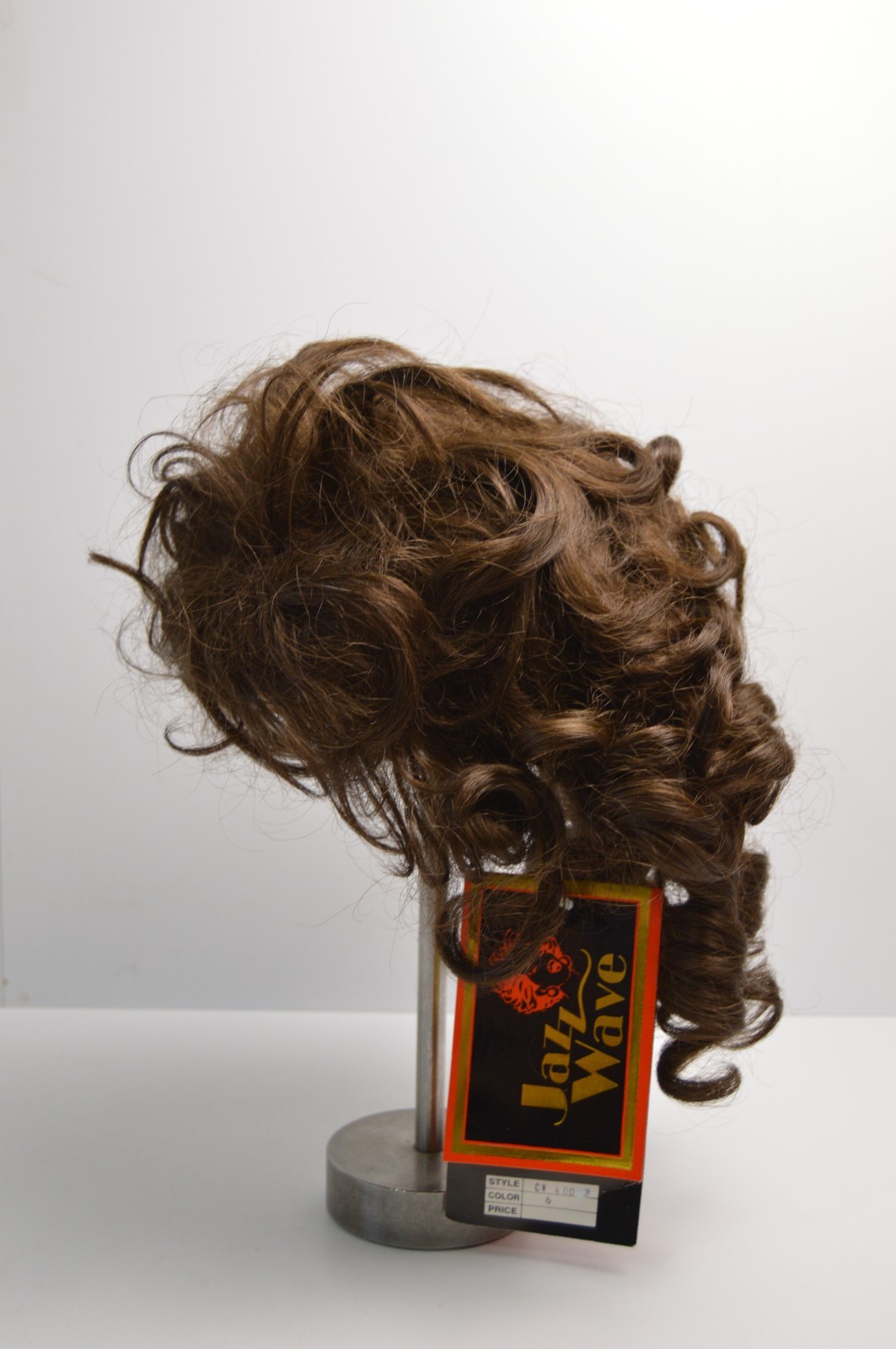 Vintage Jazz Wave Synthetic Fiber Japanese Origin Wig Curls Halloween NWT