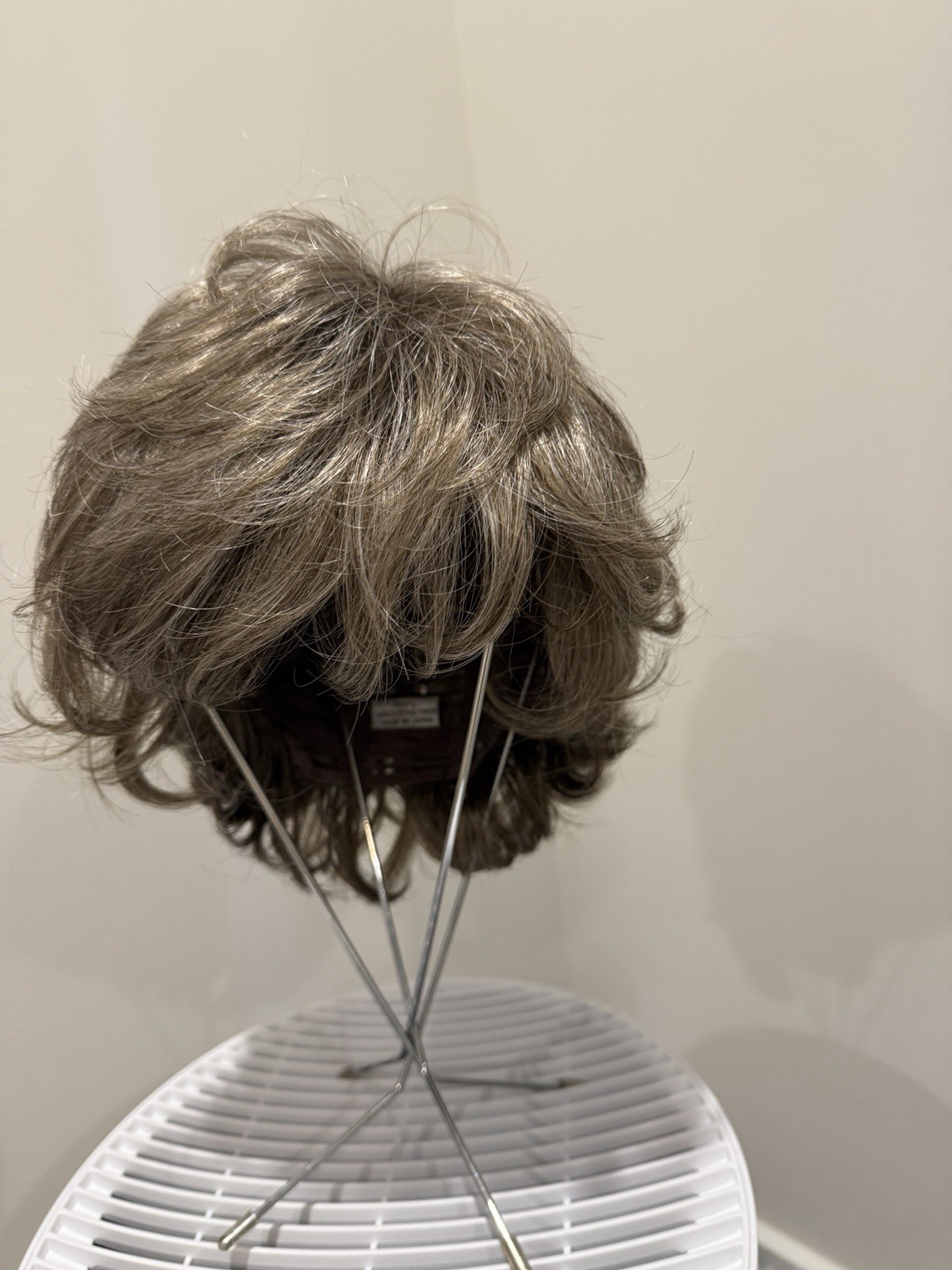 Short Layered Wavy Synthetic Wig Brown/Gray Classic Cap One Size Natural