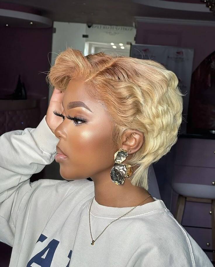 Short Blonde Pixie Cut Bob Lace Front Human Hair Wigs Brazilian Hair 13×4