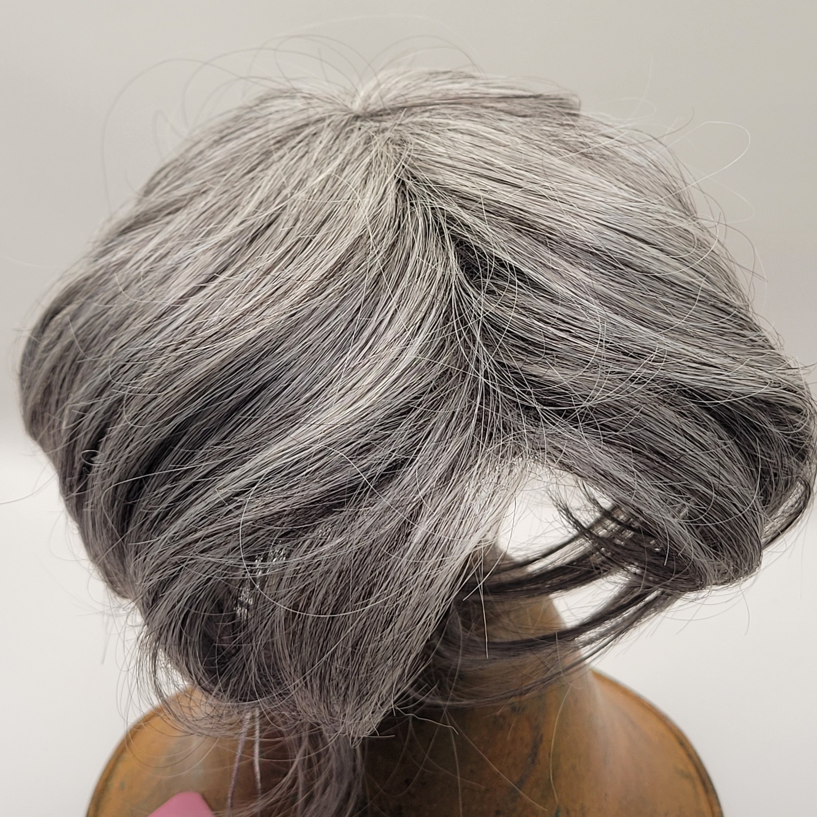Hair Topper Natural Hair 5×6 Clip in Short Wiglet Gray Salt & Pepper Wavy Bangs
