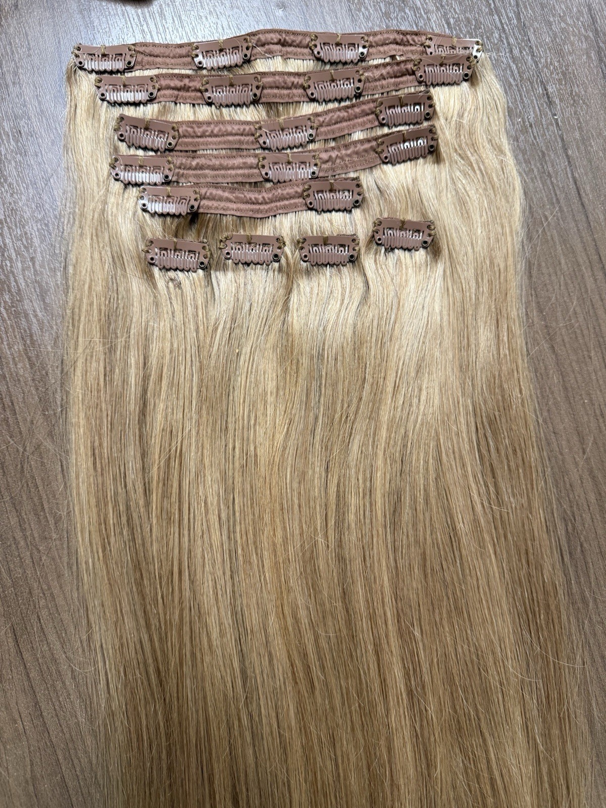 100% Human Hair Extensions- Clip in 10 pieces 140g 20 inch color #18