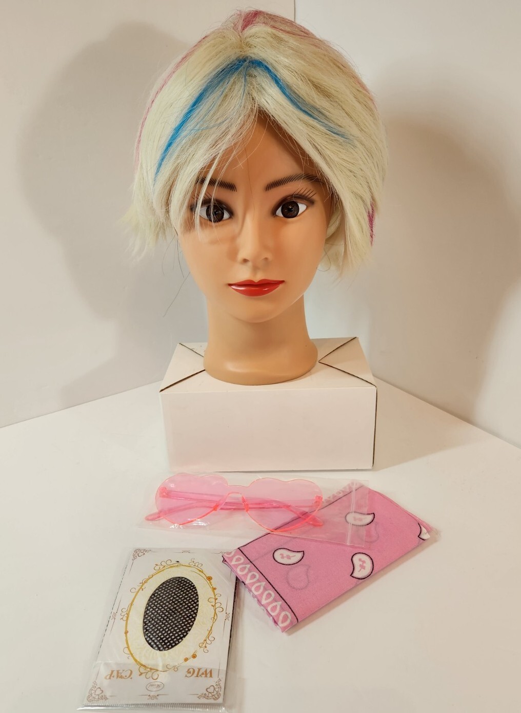 NEW Short Bob Wig 10″ Blonde w/ Blue & Pink Streaks Anime Fashion Fun Cosplay