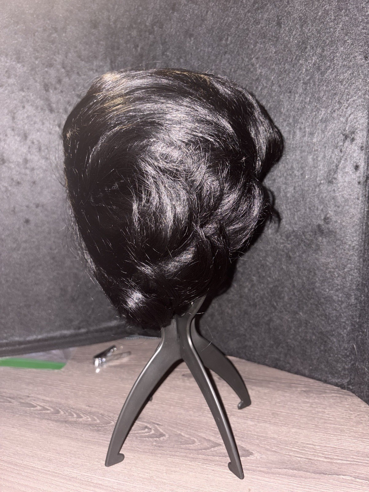 Clip-In Bun Hairpiece/Toupee Straight Black Classic Cap Women’s Adult