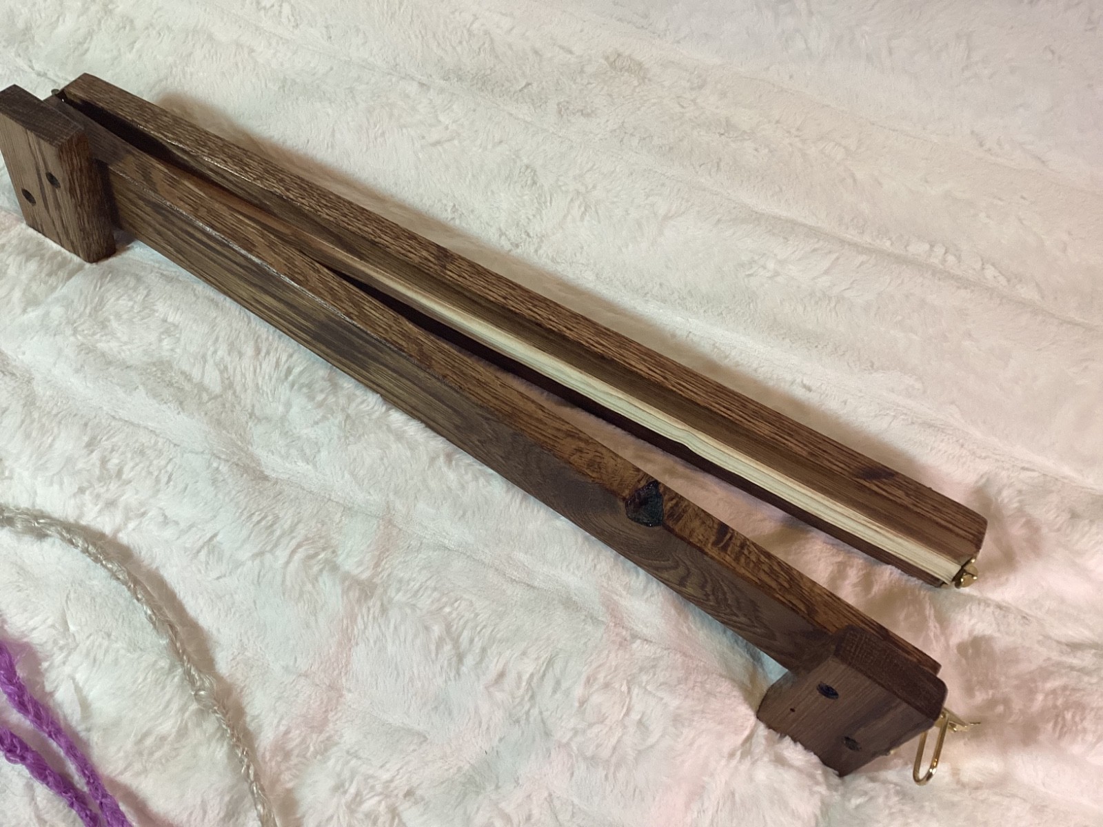 Handmade Hardwood Dreadlock Workstation | Synthetic Dread Extension Table | 22″