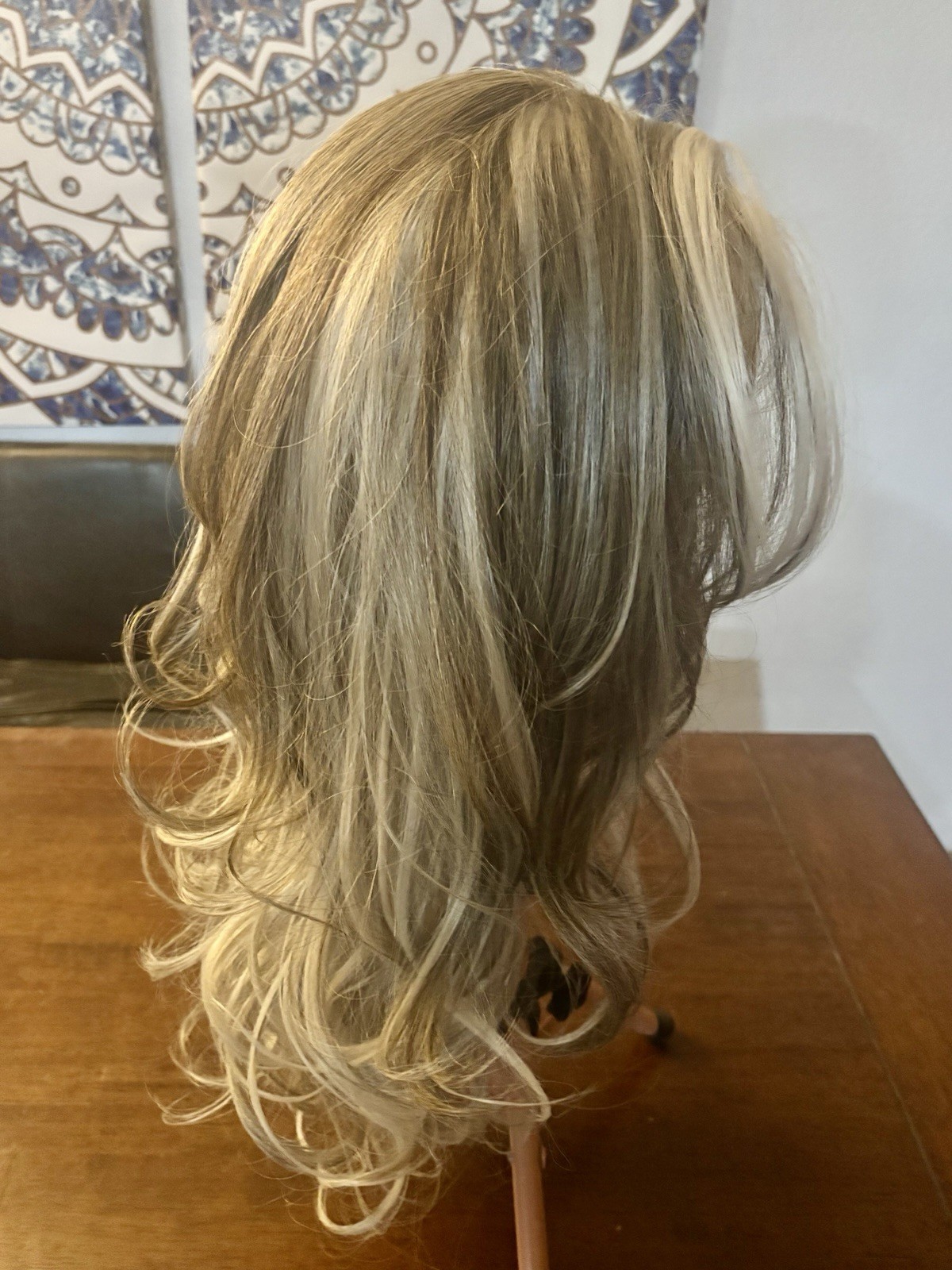 Luxury Free Part Monofilament Synthetic Heat safe Blonde Mix By Chic lifestyle