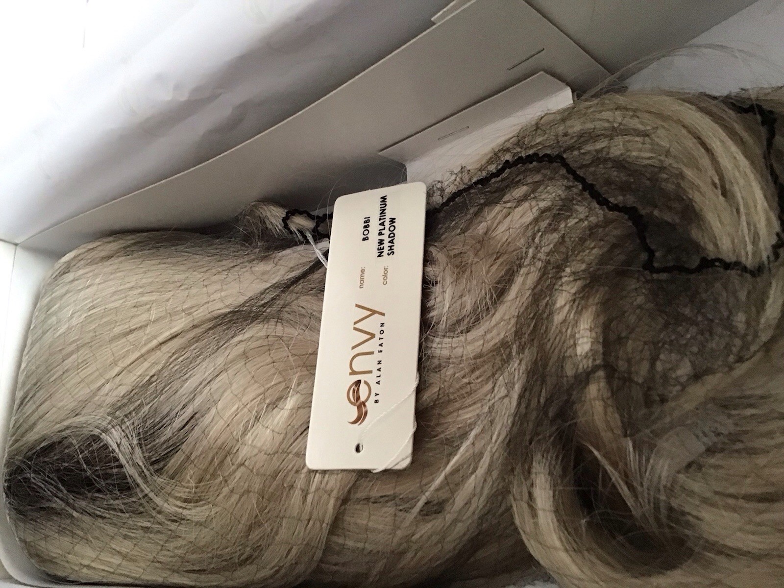 NEW IN BOX BOBBI Wig by ENVY NEW PLATINUM SHADOW Lace Front Mono GORGEOUS