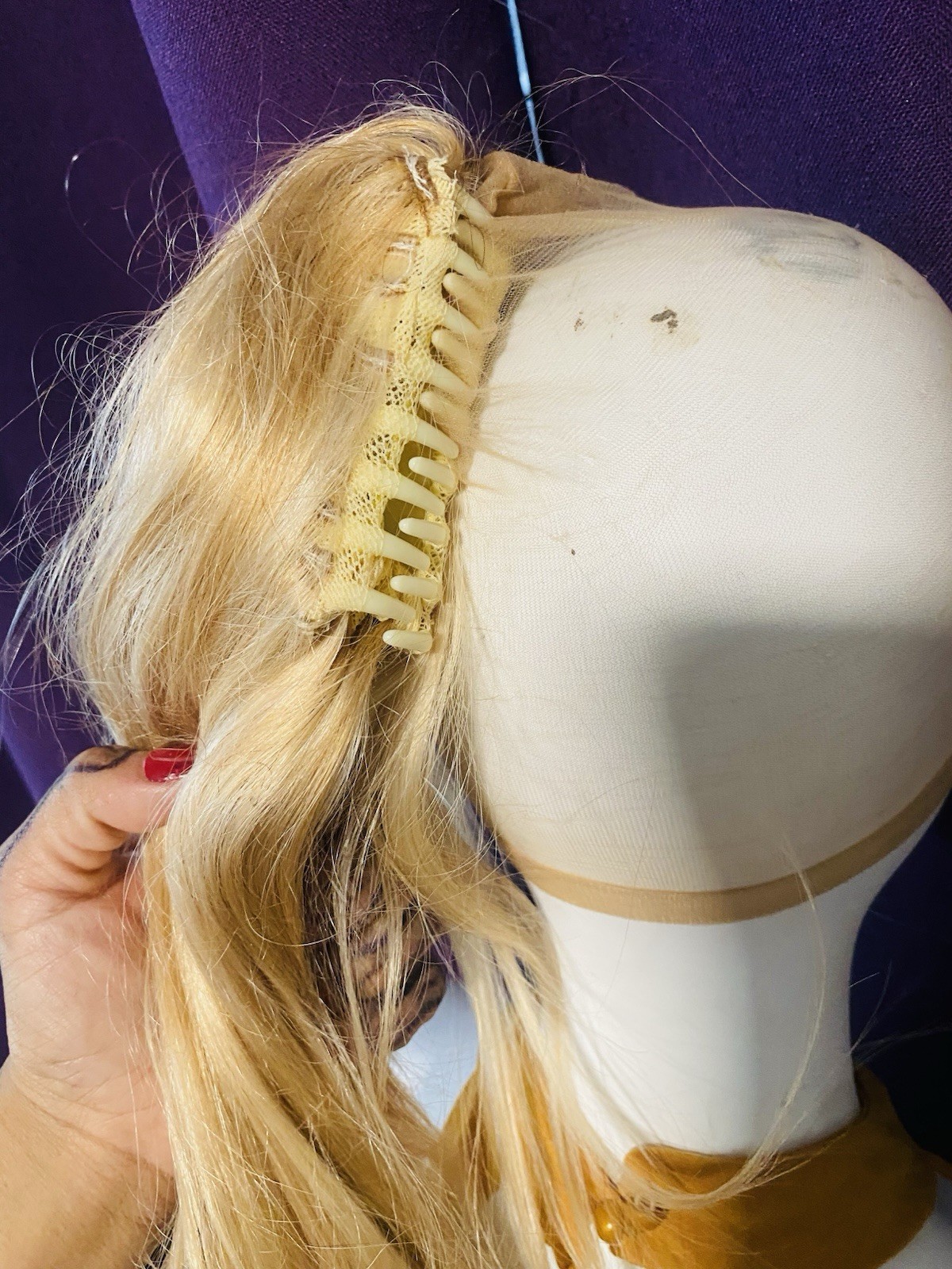 Clip-In Wavy Ponytail Hairpiece, Light Blond Human hair 21-30 in, Fashion