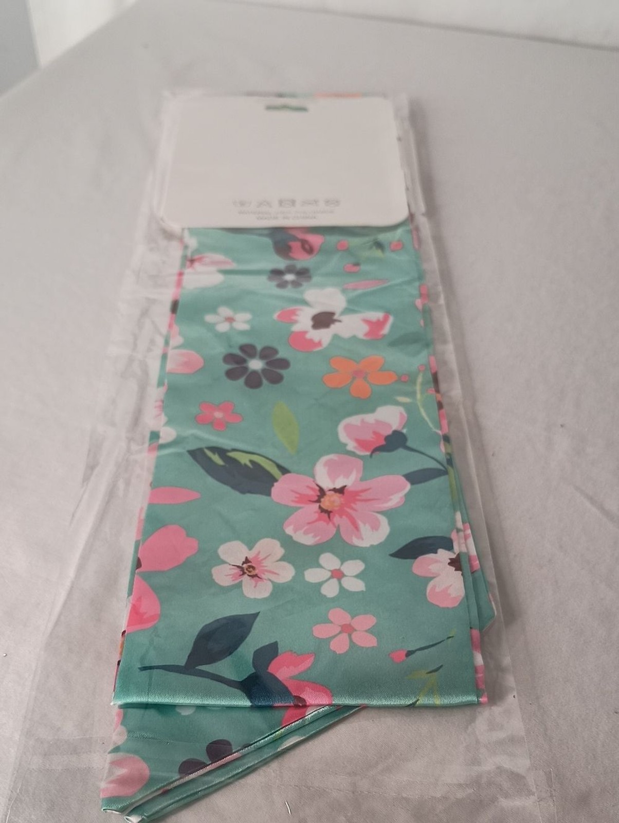 Queen Ellas Collection Women’s Satin Multicolor edge scarf floral