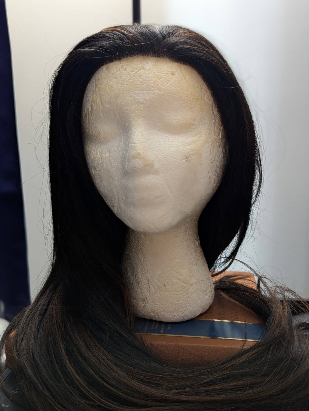 Wig – Human Hair Blend – Long Straight Layered Brown Heat Resistant – Brazilian