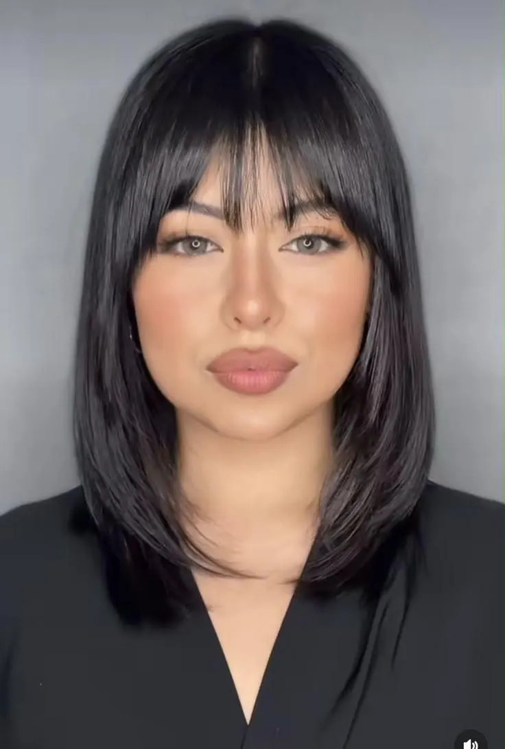 Low Density Hair Wig | Black Layered Bangs Short Straight