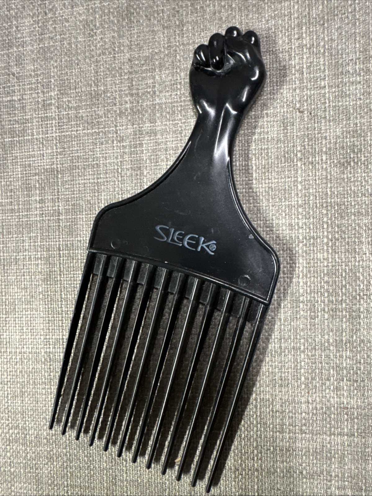 Black Fist Afro Pick Lift Hair Comb Detangle Wig Braid Plastic Vintage Power B