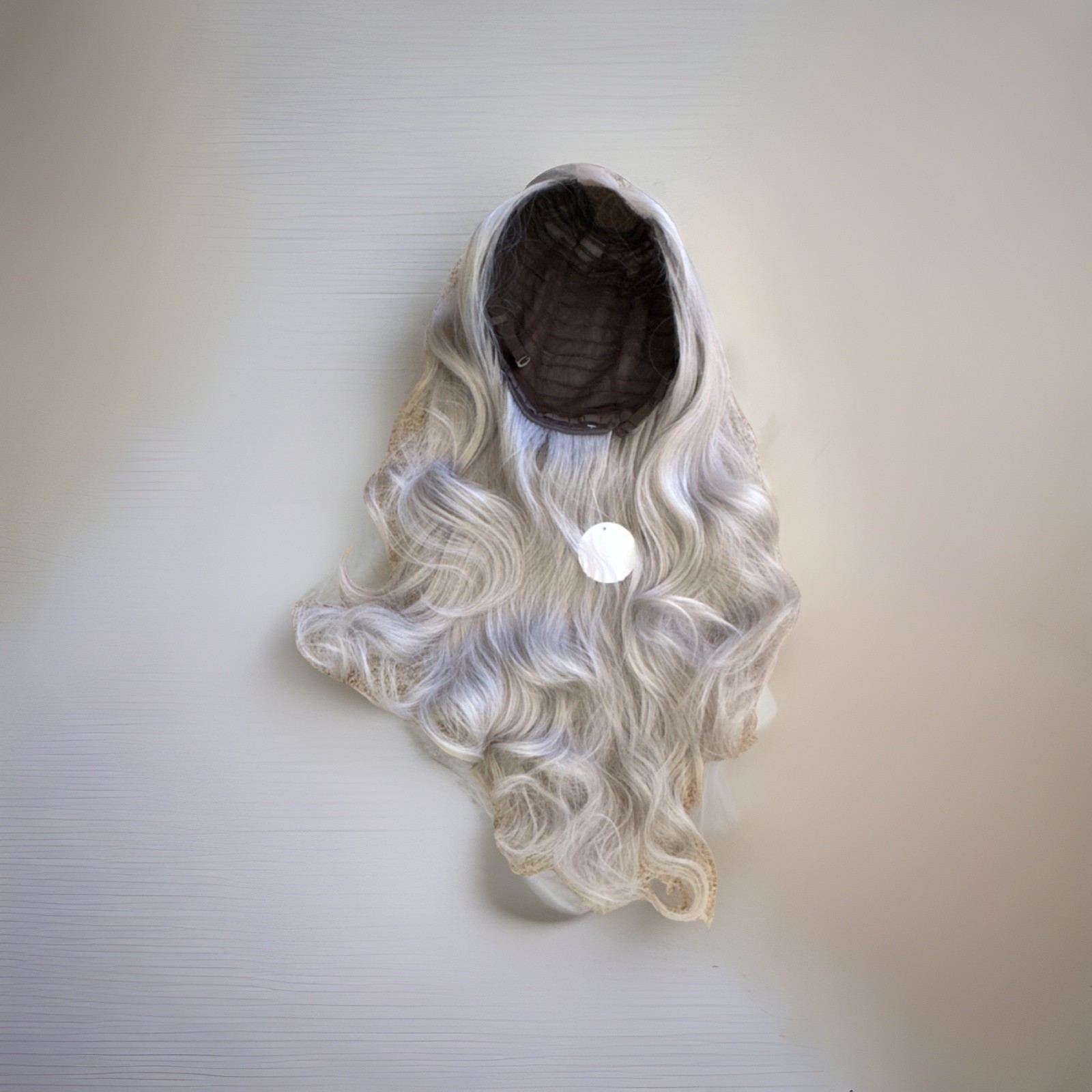 Platinum Blond Wavy Synthetic Wig Classic Cap Adjustable Strap 21-30in
