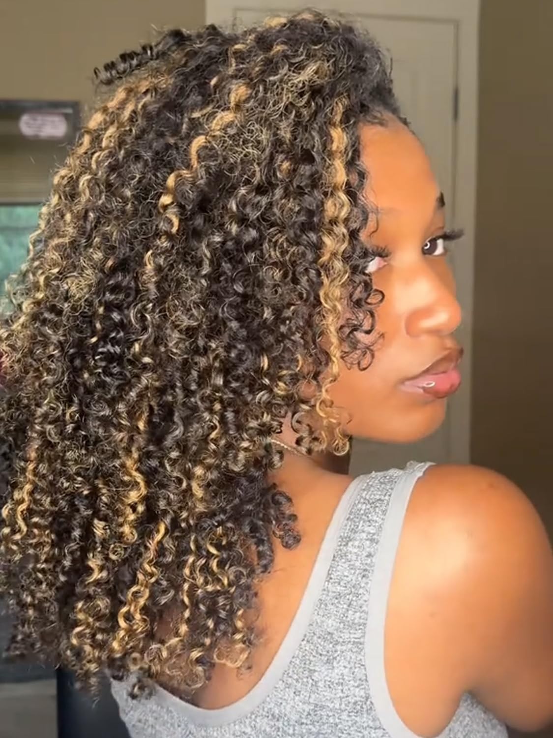 18″ Brown Ombre Kinky Curly Half Wig – 3-in-1 Flip Over, Glueless, 180% Density