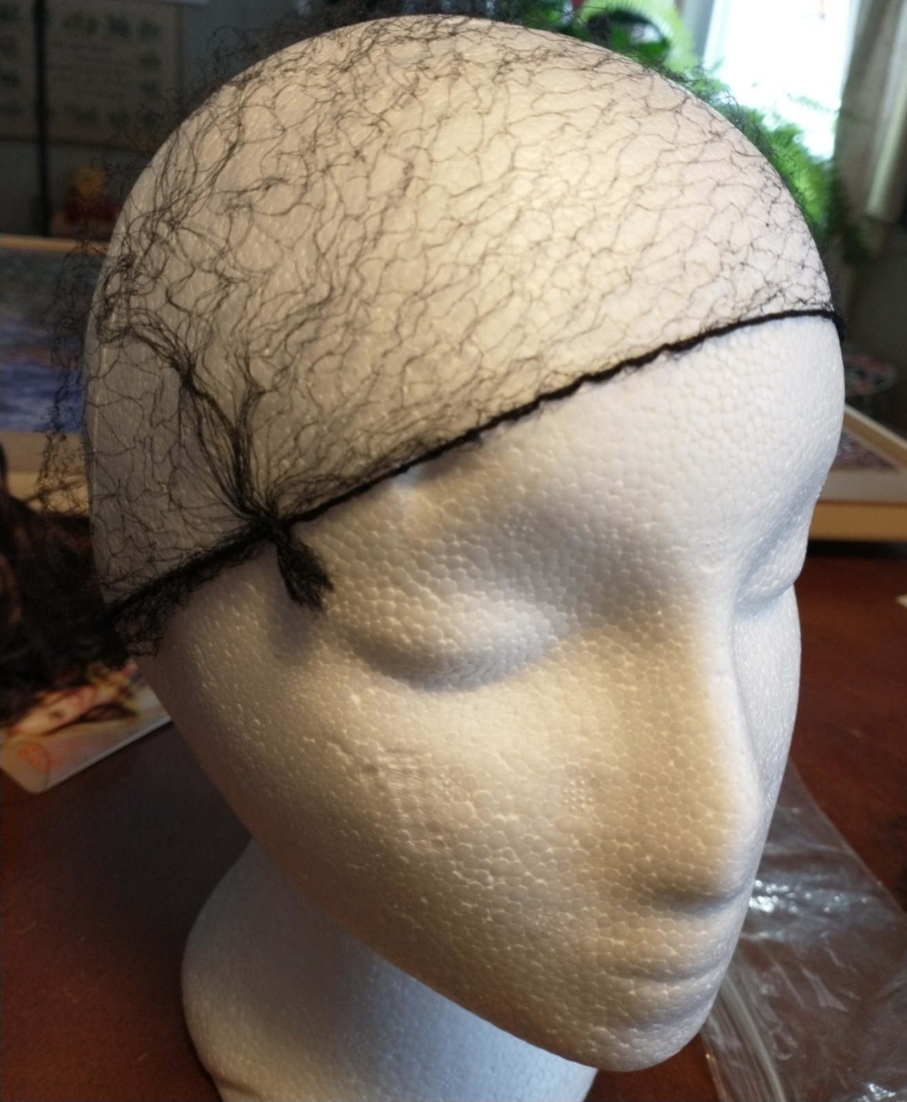 Women’s Brunette Curly Wig With Tag~New~Net~Care Instructions~Adjustable Fit~EXC