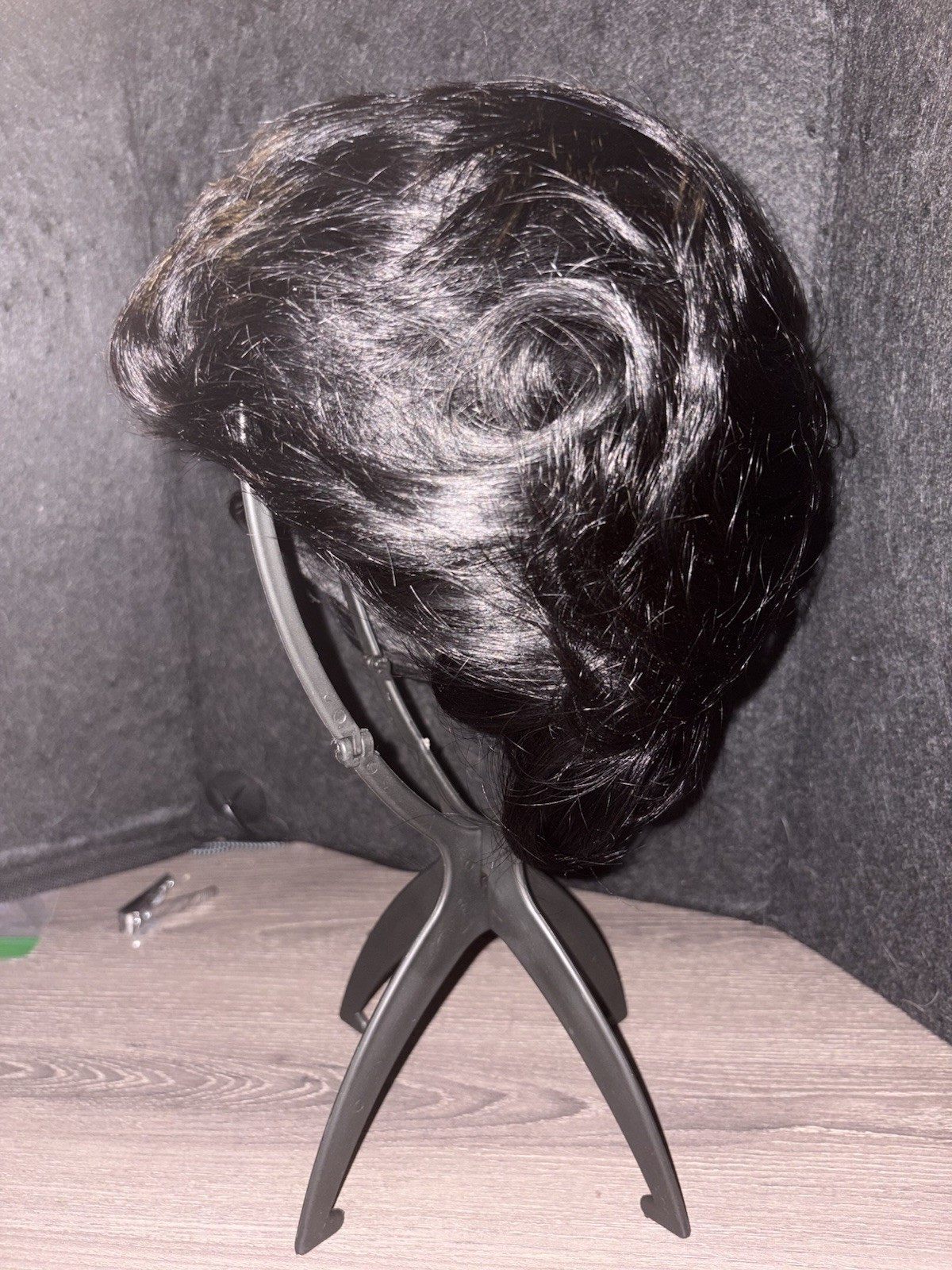 Clip-In Bun Hairpiece/Toupee Straight Black Classic Cap Women’s Adult