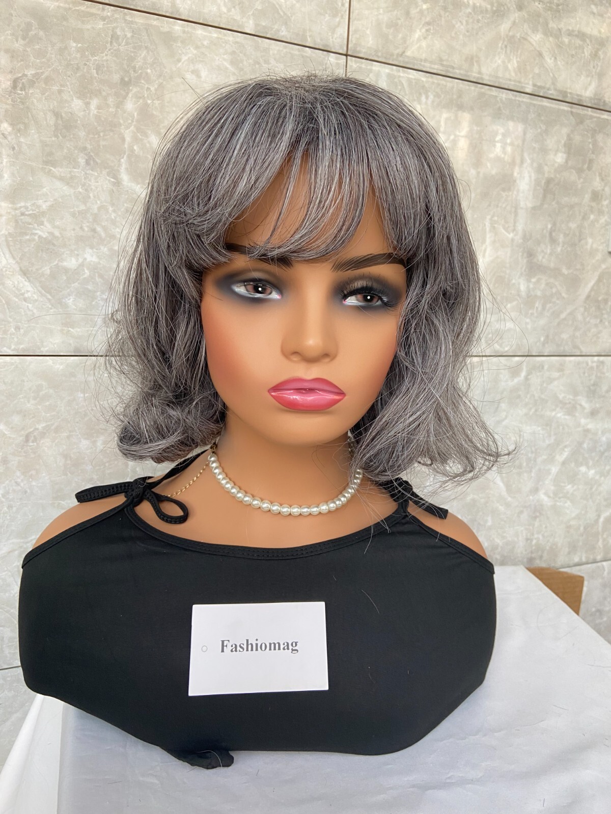 Short Bob Salt And Pepper Hair Synthetic Hair Wigs Women Soft Natural