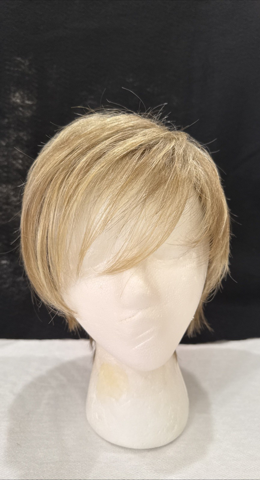 Envy Shari Sparkling Champagne Wig 100% Kanekalon Fibers Best for Shine Shape