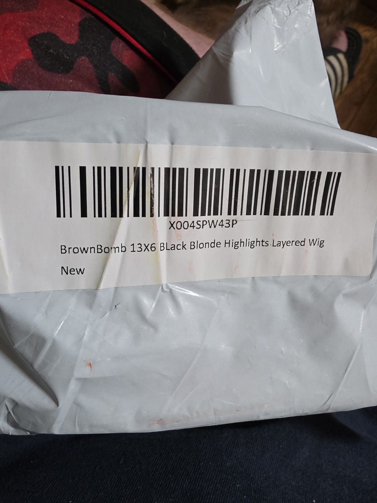 New Brown Bomb Wig Kit Brand New. See Pic For Size And Color