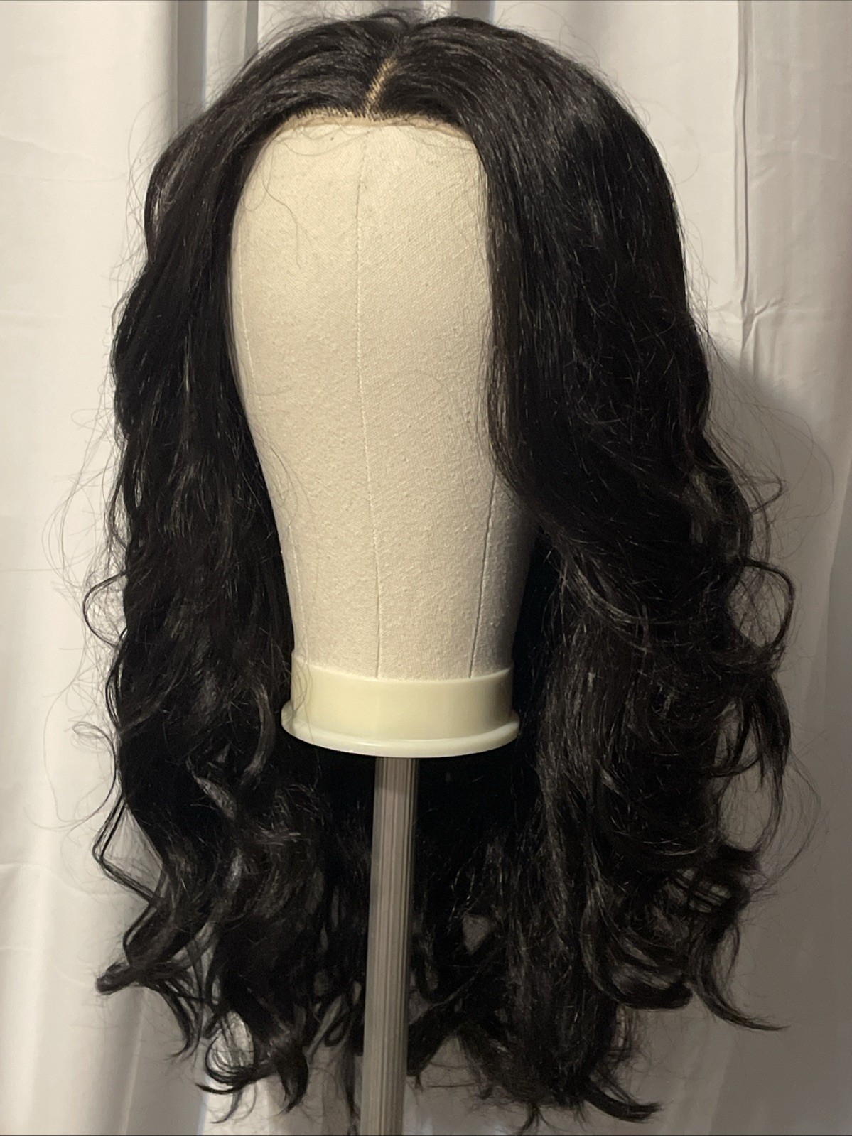 22” Women’s Wig High Temp Heat Resistant Black With Custom Cut 13×4 Lace Front