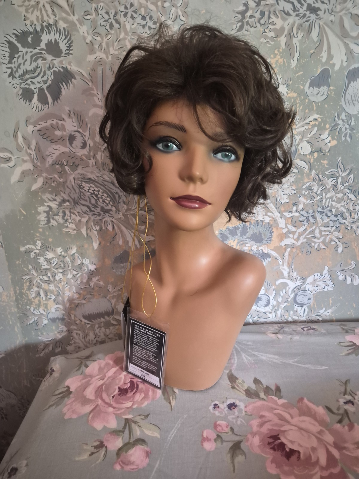 Aspen C-250 Sassy Curly Synthetic Wig Classic Cap Free-Part Dark/Med Brown 6/8R