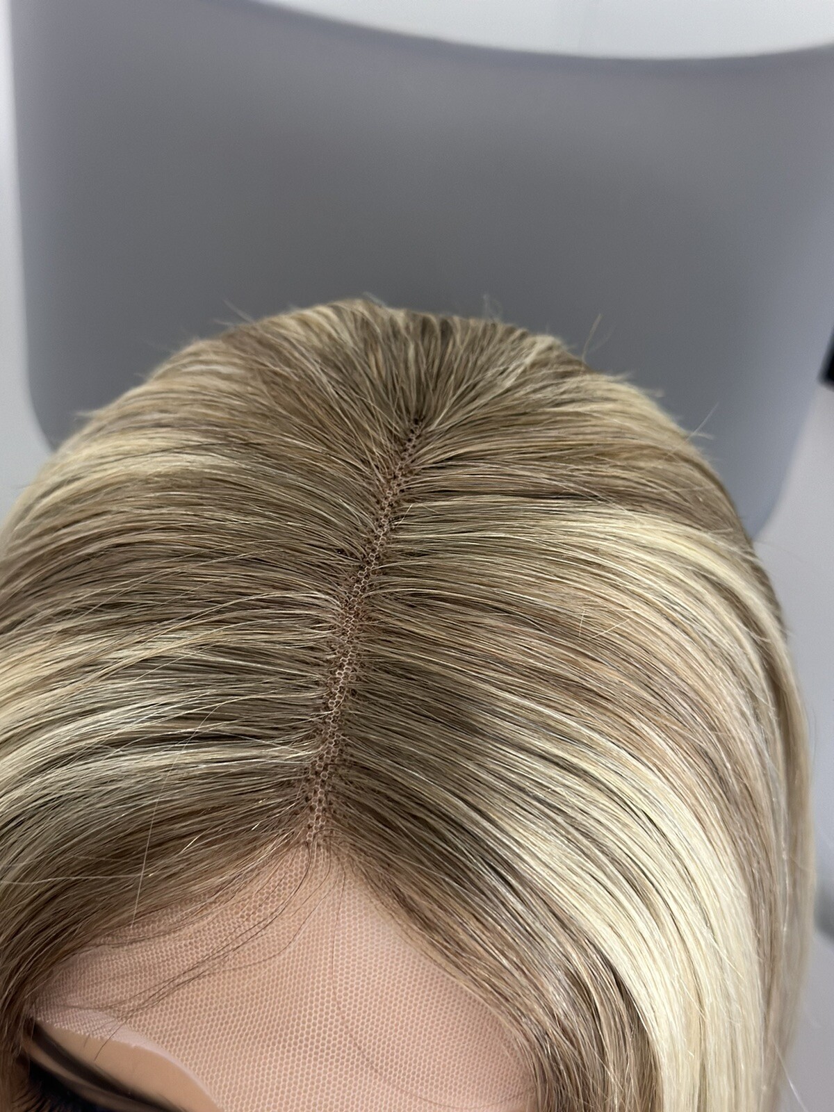 Balayage Highlight Biscuit Blonde 28” 100% Human Straight Long Hair Wig