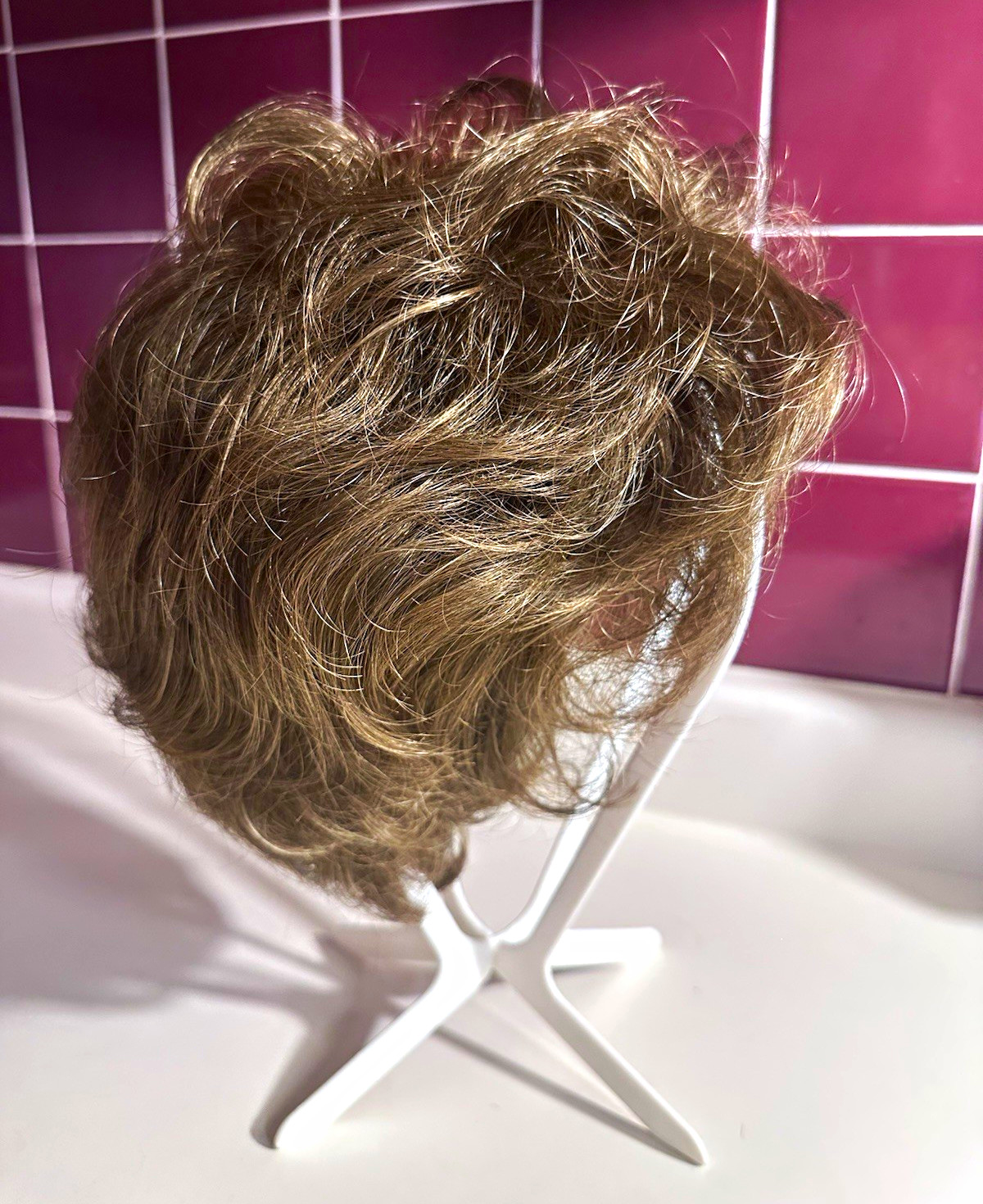 Paula Young PAM Synthetic Wig 8/12A Short Layered Wavy Classic Cap A1103