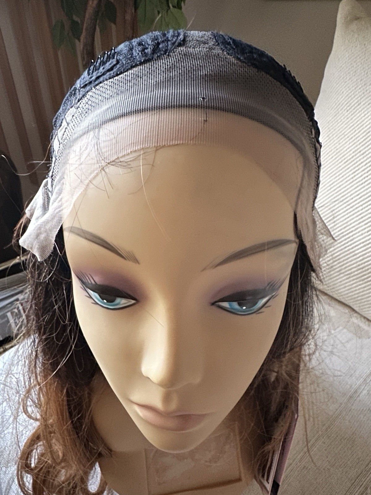 SENSATIONNEL VICE HD LACE WIG UNIT 16. COLOR T4/CHESTNUT BLONDE. PRE-PLUCKED.NWT