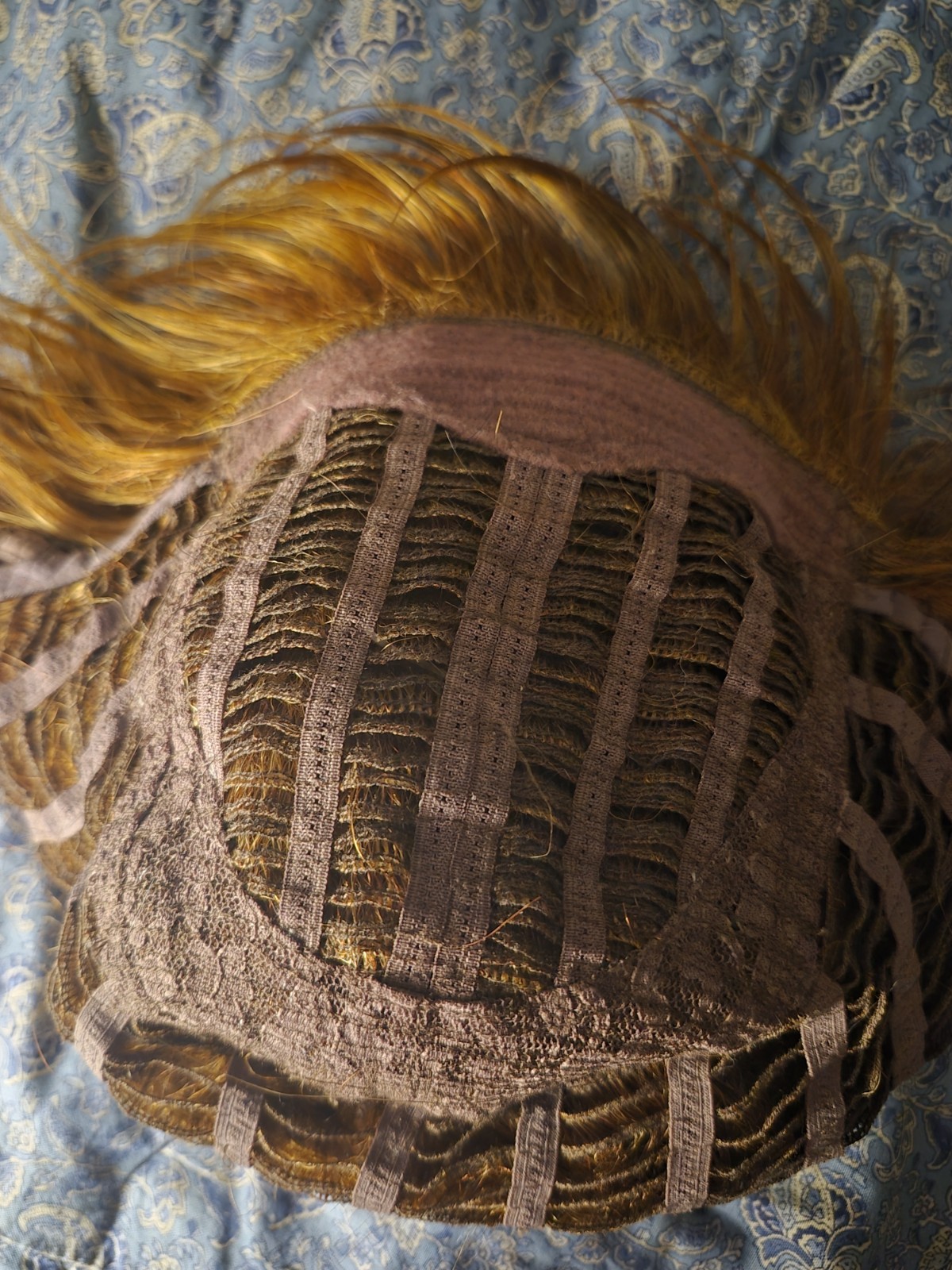 Raquel Welch Layered Short Synthetic Wig Classic Cap Large Adjustable Free-Part