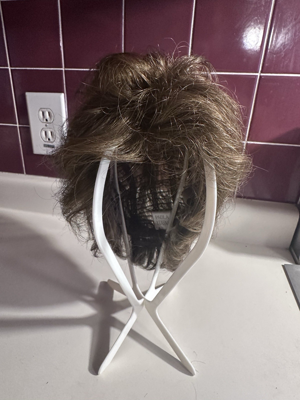 Paula Young PAM Synthetic Wig 8/12A Short Layered Wavy Classic Cap A1103