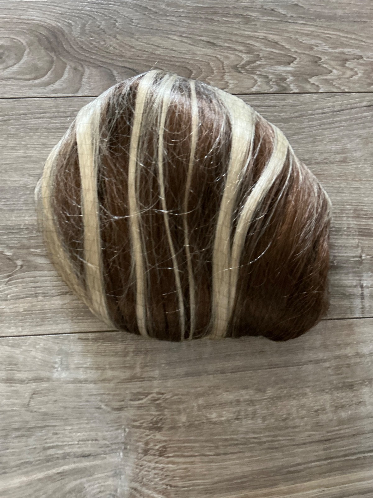 NEW LHC (Lyrical Hair) Japanese Fiber Hair Short Wig Style Cynthia Color 22B/12B