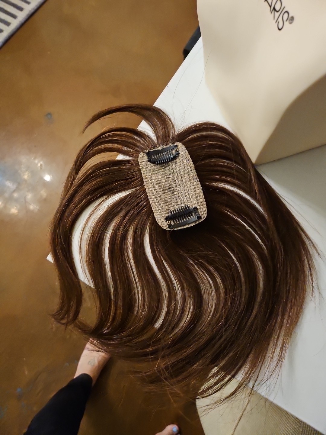 Human Hair Topper, 8-10 Inches With Bangs. Unbranded, 2 Clip Unit. NWOT