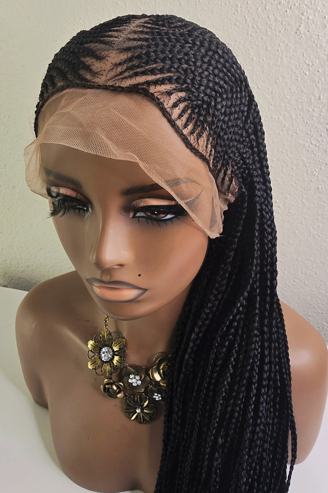 Black 36inches Synthetic Braided Wig for Classic Ladies with Natural Look