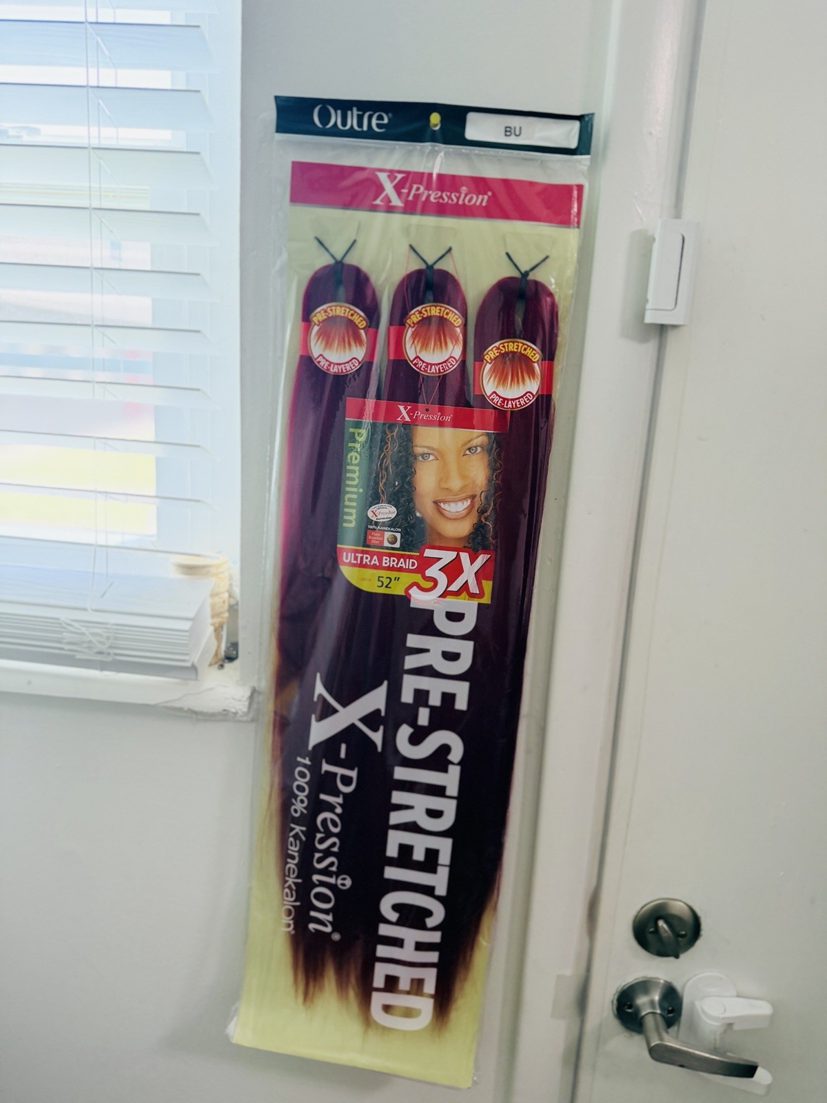 Outre X-Pression Ultra Braid 3X Pre-Stretched 52in Synthetic Burgundy BU