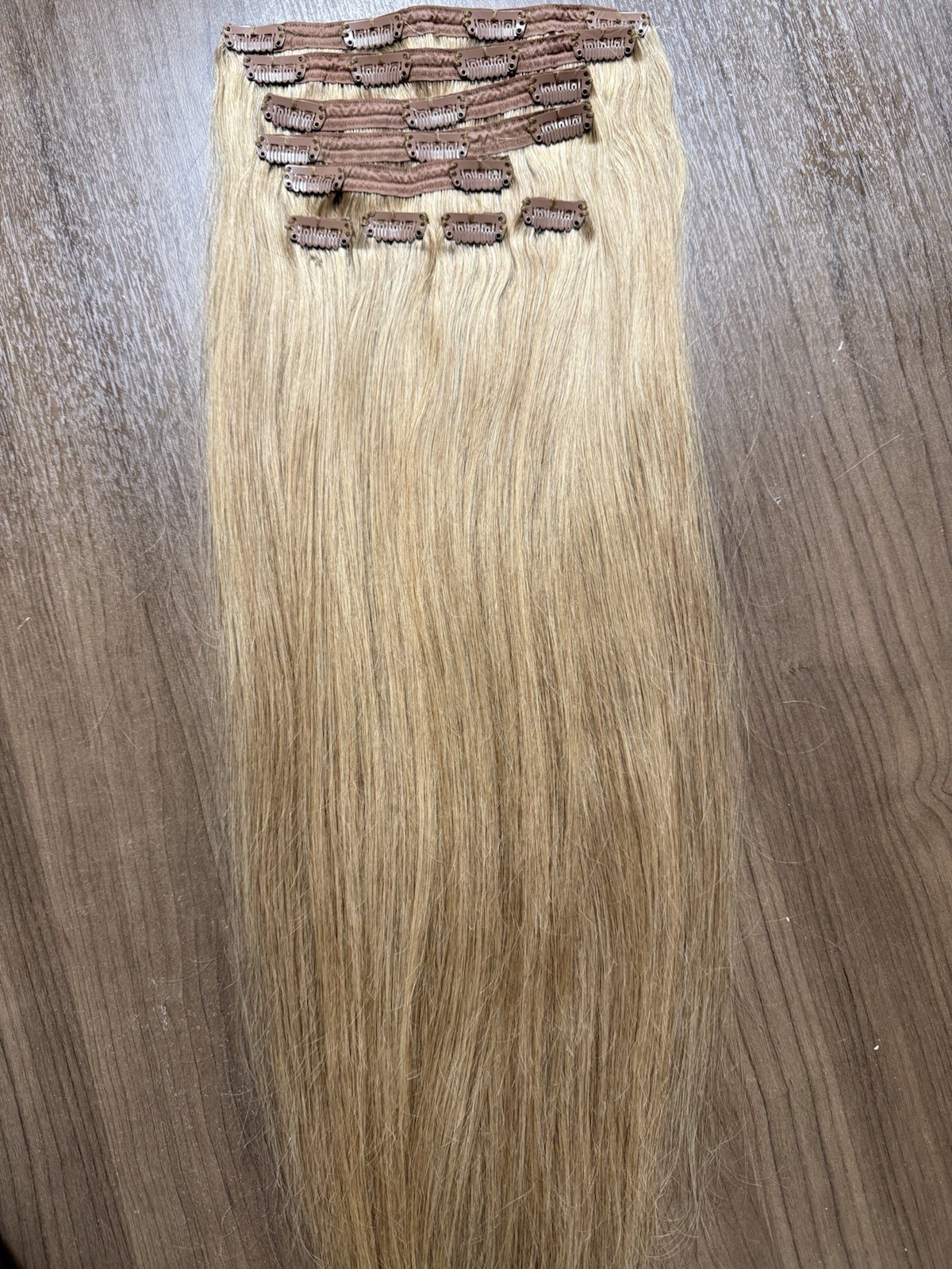 100% Human Hair Extensions- Clip in 10 pieces 140g 20 inch color #18