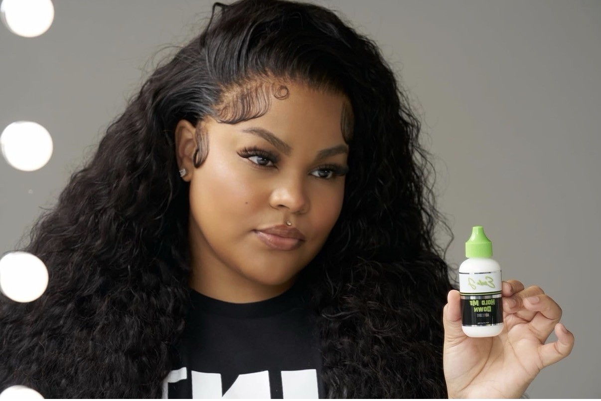 Ericka J. Hold Me Down Adhesive – Waterproof Lace Wig Glue Quick Drying 20g