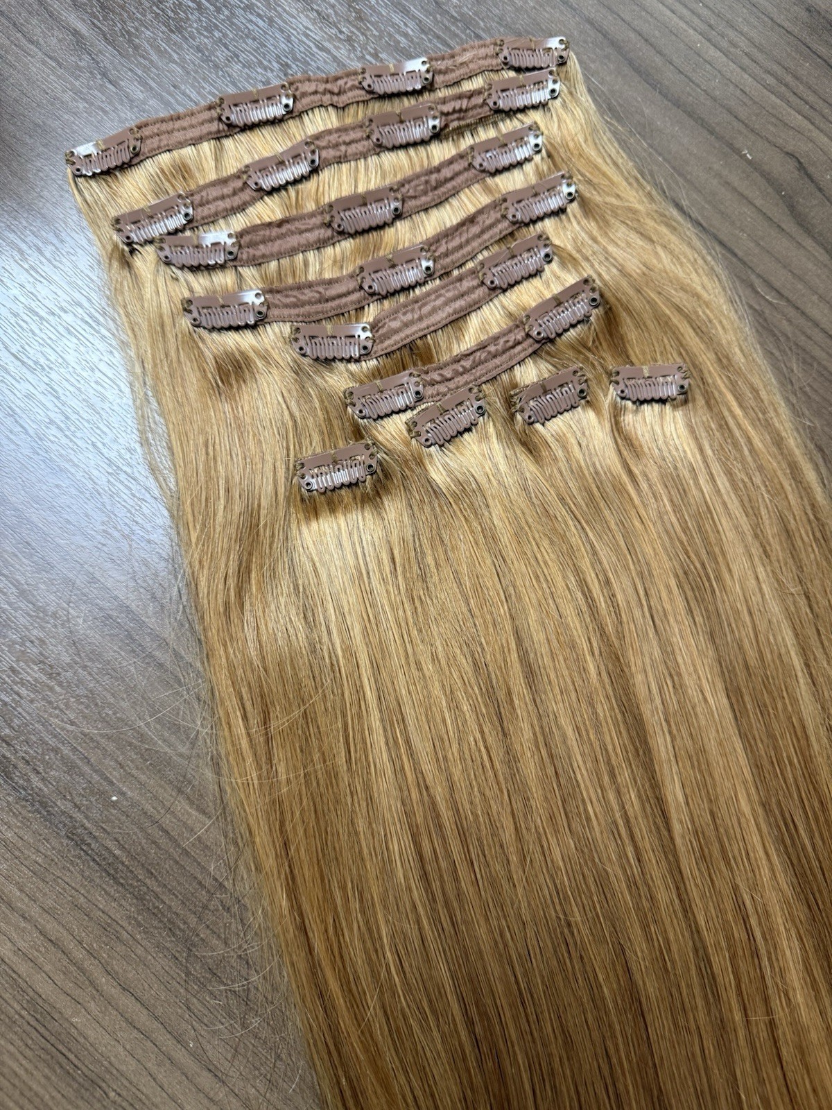 100% Human Hair Extensions- Clip in 10 pieces 140g 20 inch color #27