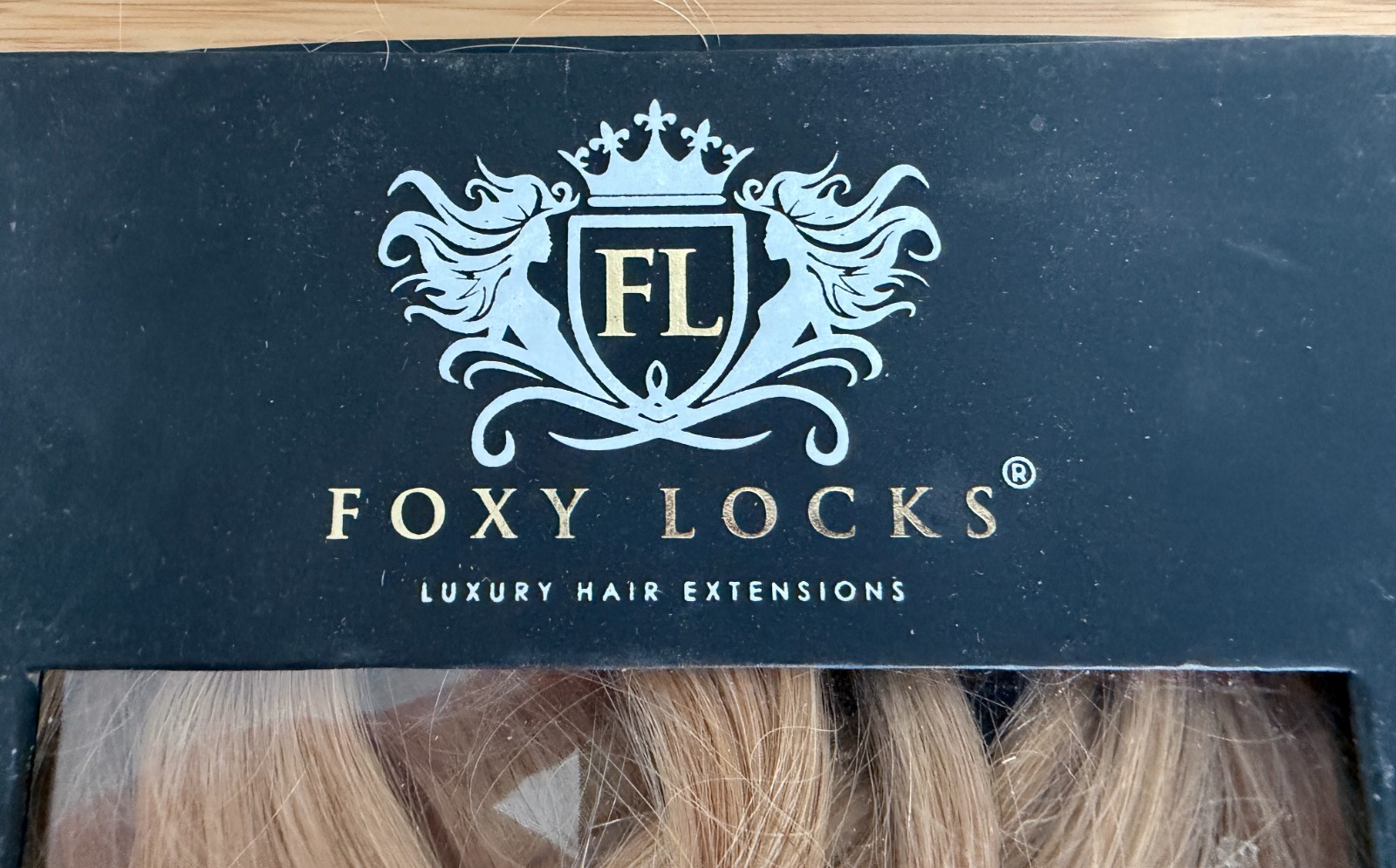 Foxy Locks Luxury Extensions Seamless Regular 18″ Caramel Blonde Remy Human Hair