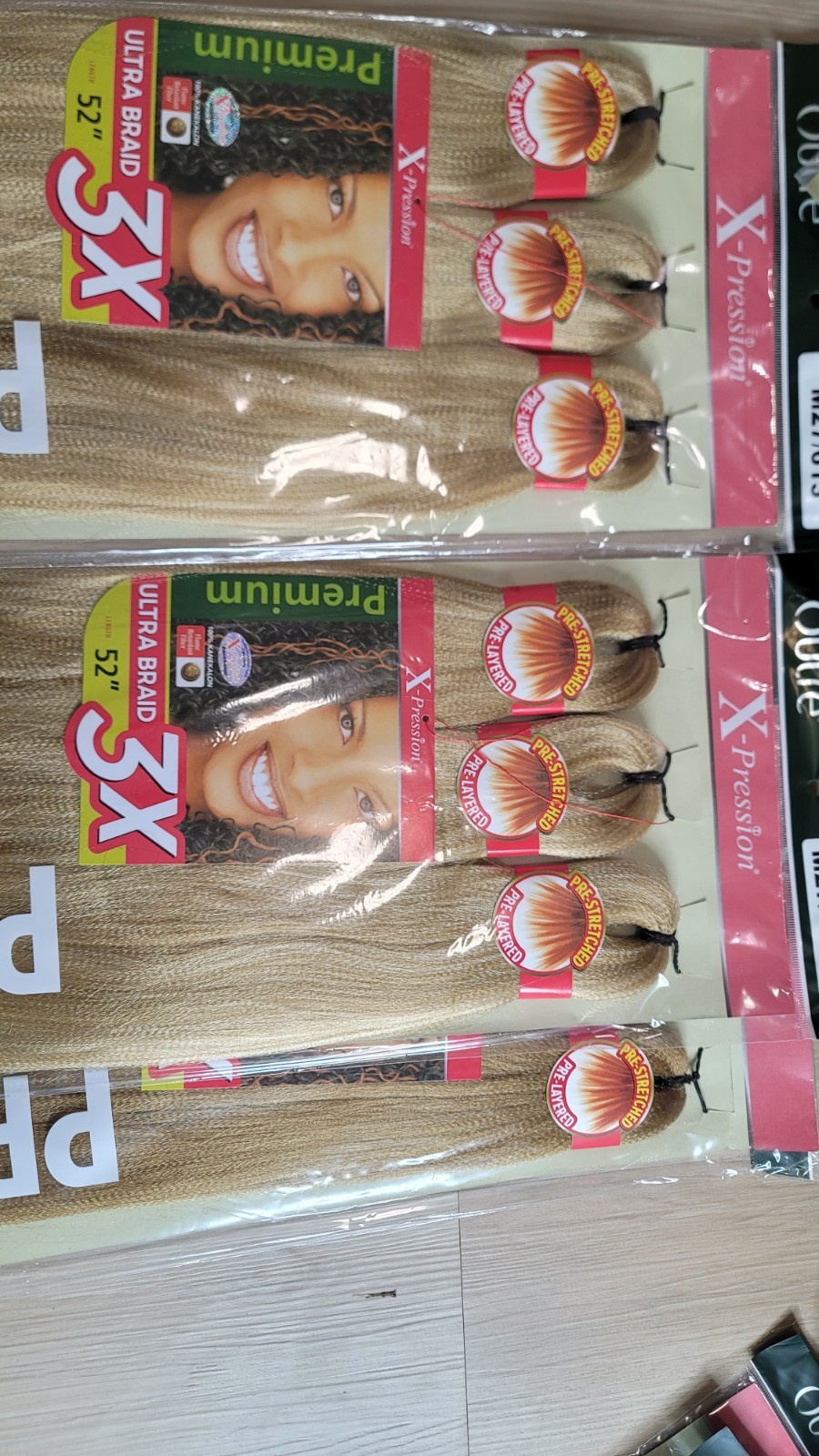 3 Pack Pre Stretched Braiding Hair 9X 52″ COLOR M 27/613 X-Pression Outre