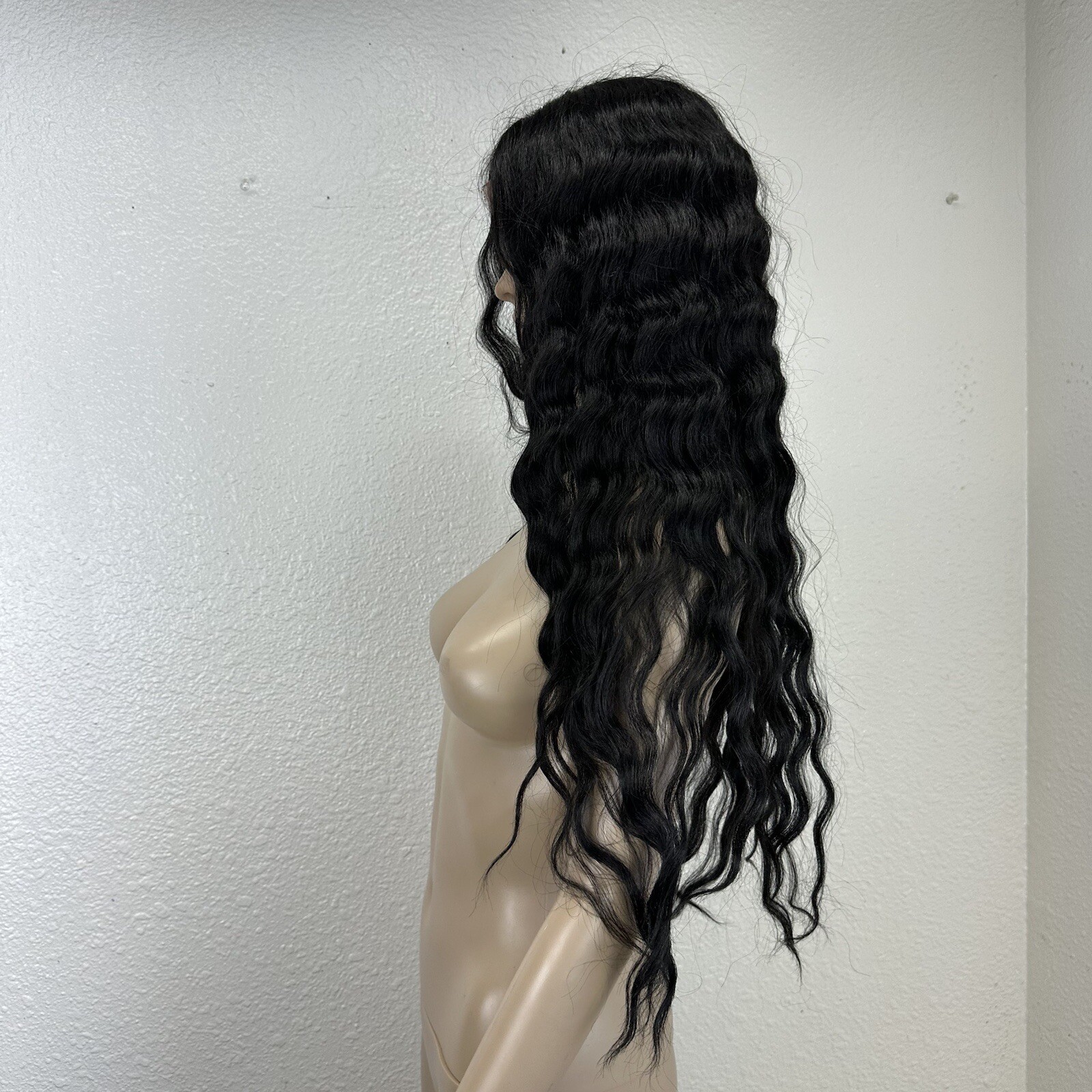 Joedir 26″ Big Curly Wavy Lace Front 1.5″x4.5″ Deep Parting HD Lace Wig 1B Black