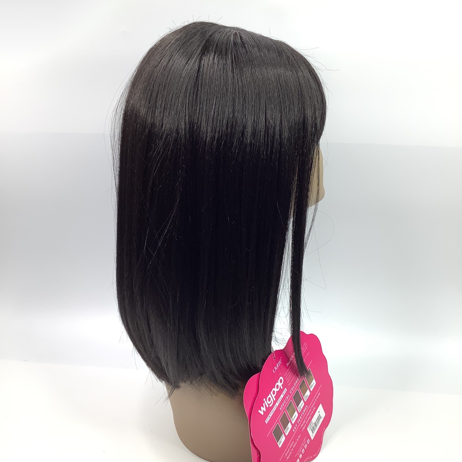 Outre wigpop Grecia Synthetic Full Wig 1B Off Black Straight Bob Bangs